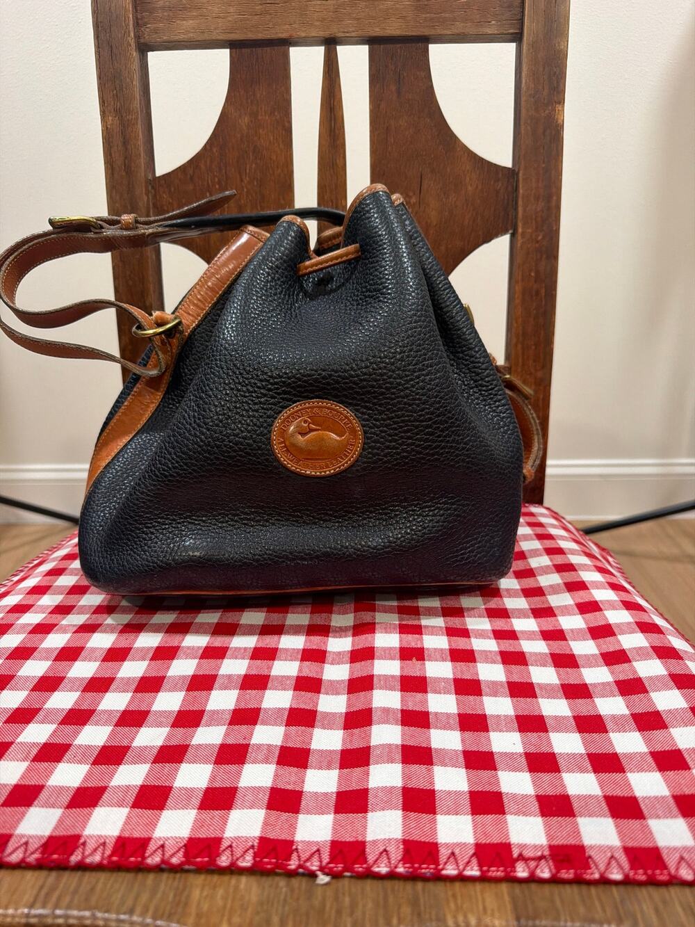 vintage Dooney & Bourke black pebbled leather